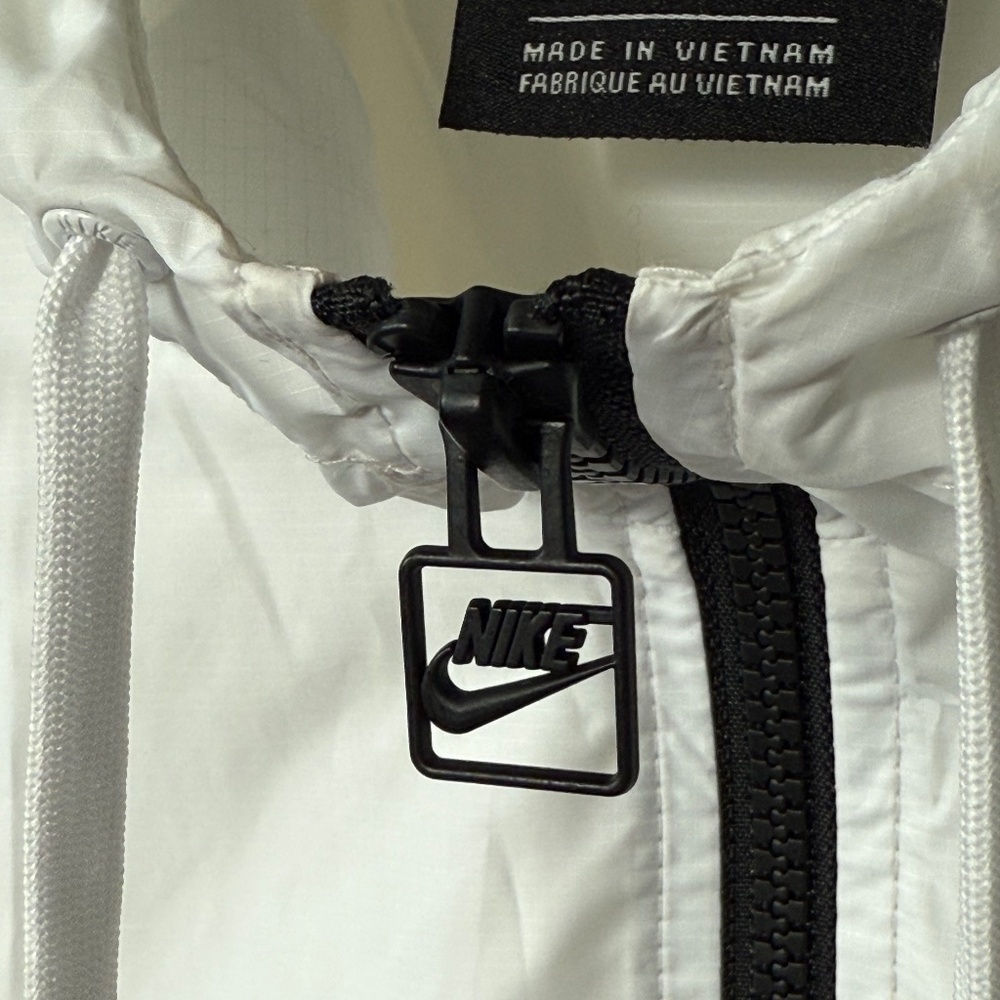 Nike Windrunner Jacket Size Xs - image 4